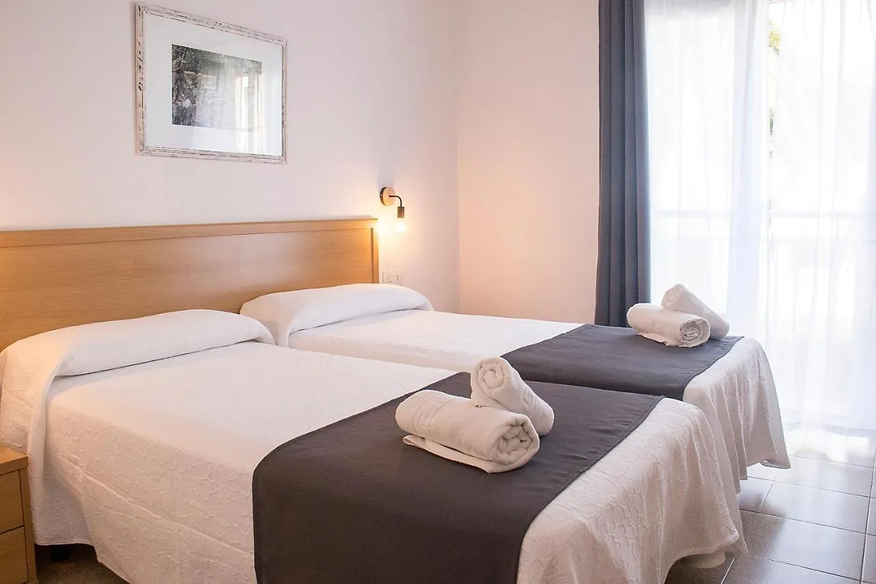 Hotel Geminis Ciutadella  2*, Ciutadella (Menorca)