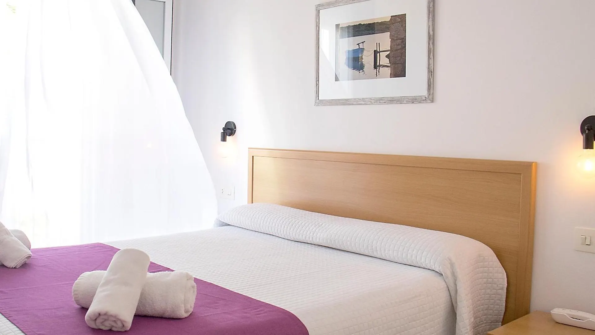 Hotel Geminis Ciutadella  2*, Ciutadella (Menorca) España