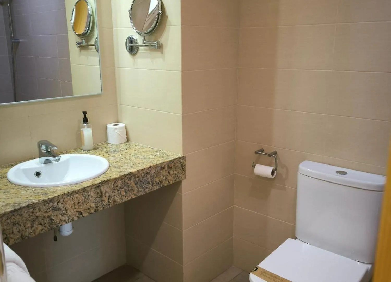 **  Hotel Geminis Ciutadella  España