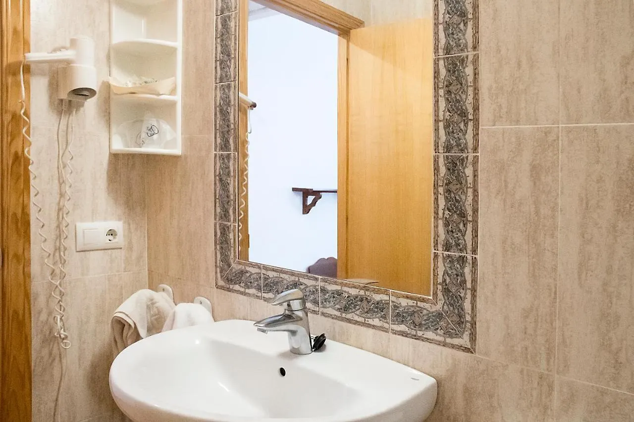 Hotel Geminis Ciutadella  2*, Ciutadella (Menorca)